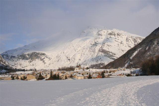 Hotel La Vanoise Bessans Buitenkant foto