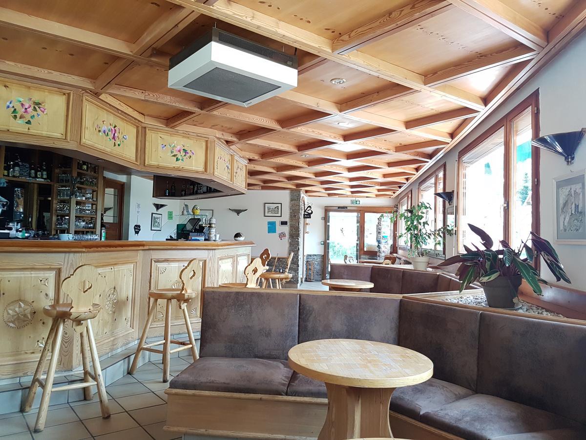 Hotel La Vanoise Bessans Buitenkant foto