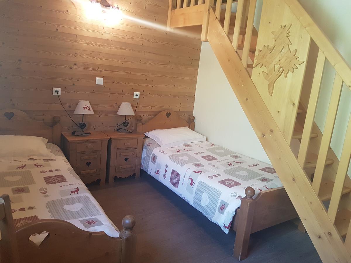 Hotel La Vanoise Bessans Buitenkant foto