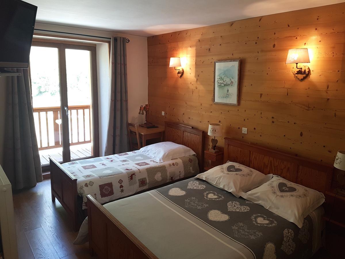 Hotel La Vanoise Bessans Buitenkant foto